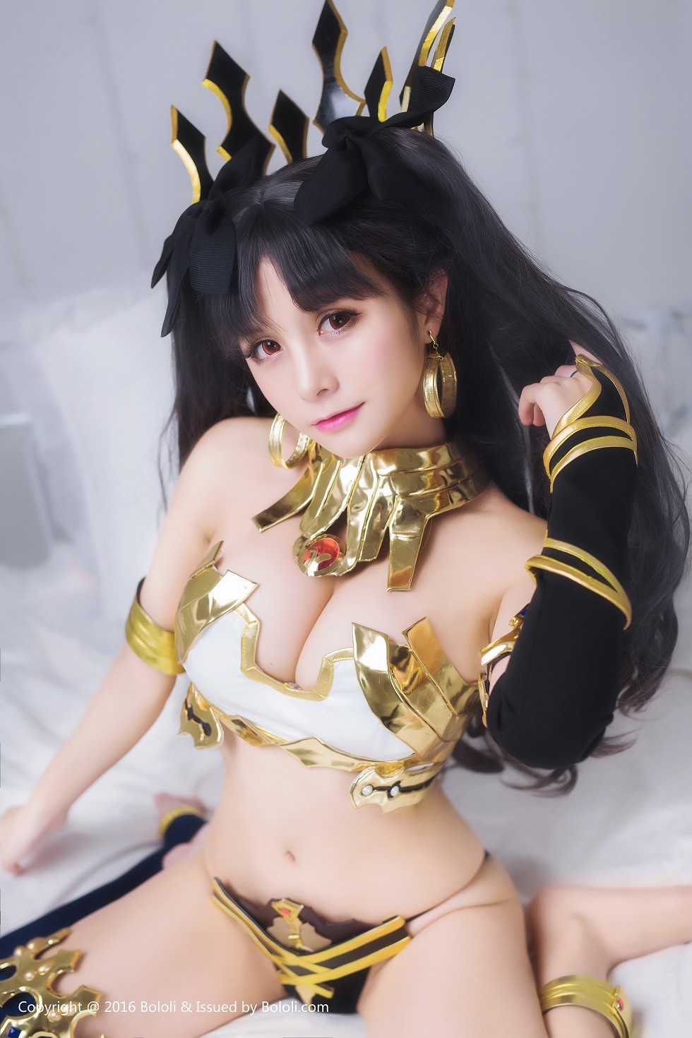 [BoLoli波萝社新刊]Vol.041_嫩模夏美酱真人Cos伊斯塔凛秀完美身材傲人美乳写真37P