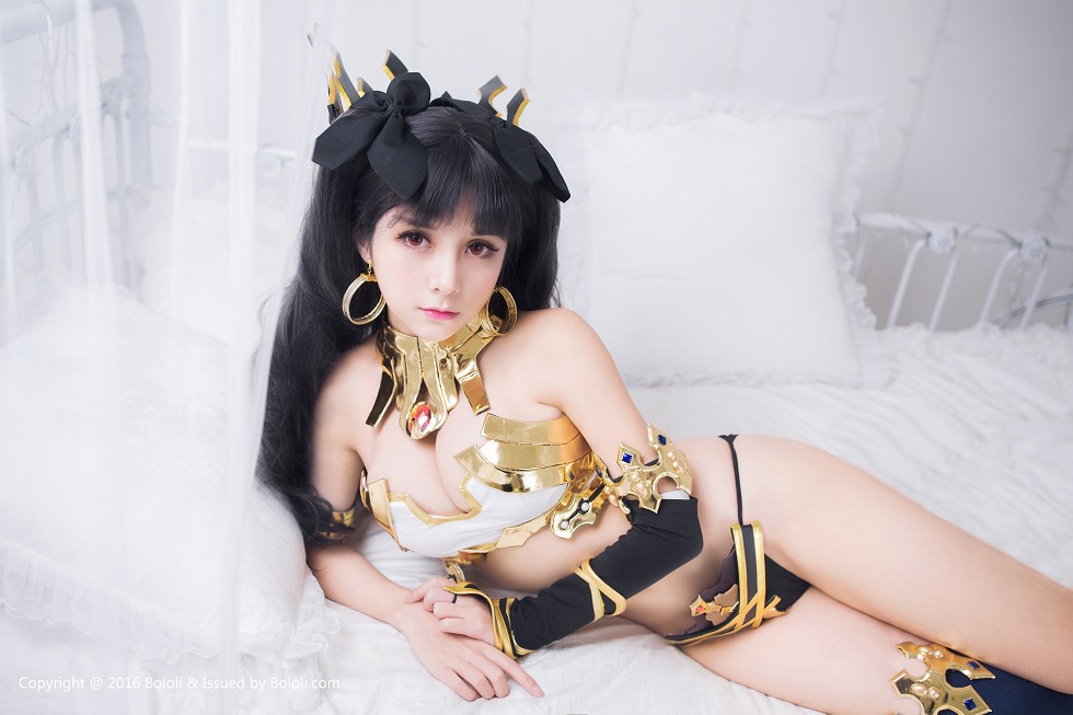 [BoLoli波萝社新刊]Vol.041_嫩模夏美酱真人Cos伊斯塔凛秀完美身材傲人美乳写真37P