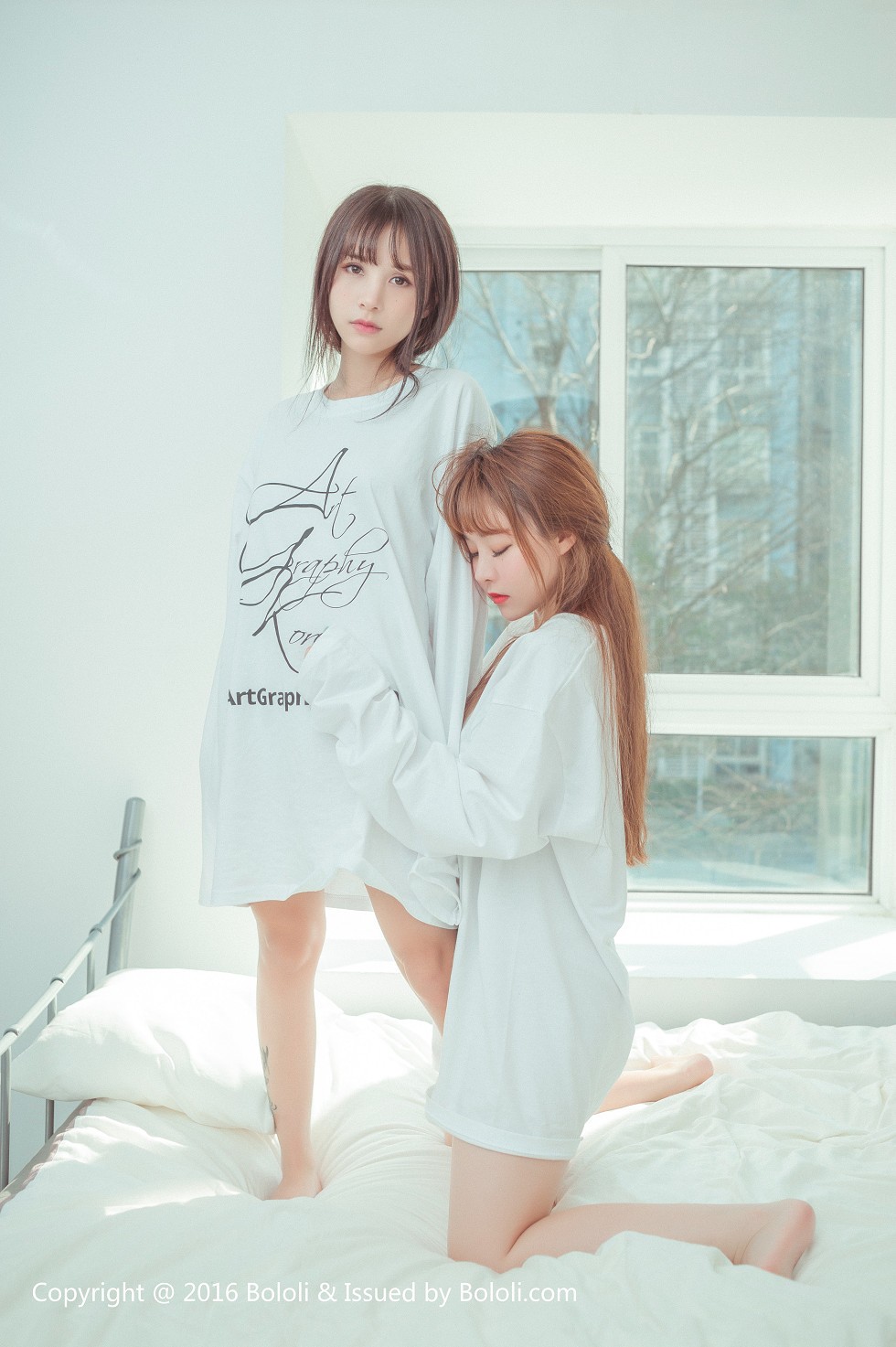 [BoLoli波萝社新刊]Vol.042_嫩模夏美酱＆柳侑绮大尺度私房半裸斗乳诱惑写真50P