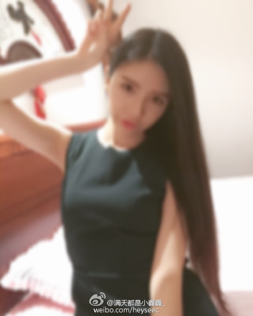 微博红人满天都是小鑫鑫海量微博性感清爽写真209P