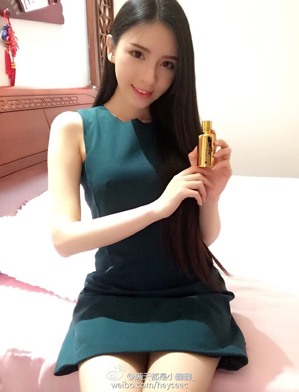 微博红人满天都是小鑫鑫海量微博性感清爽写真209P