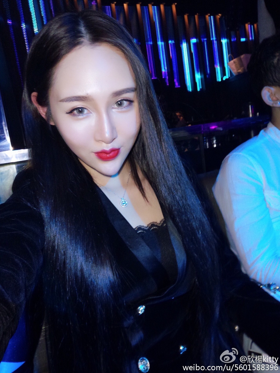 鲜肉嫩模欣杨Kitty完美身材性感微博系列写真105P