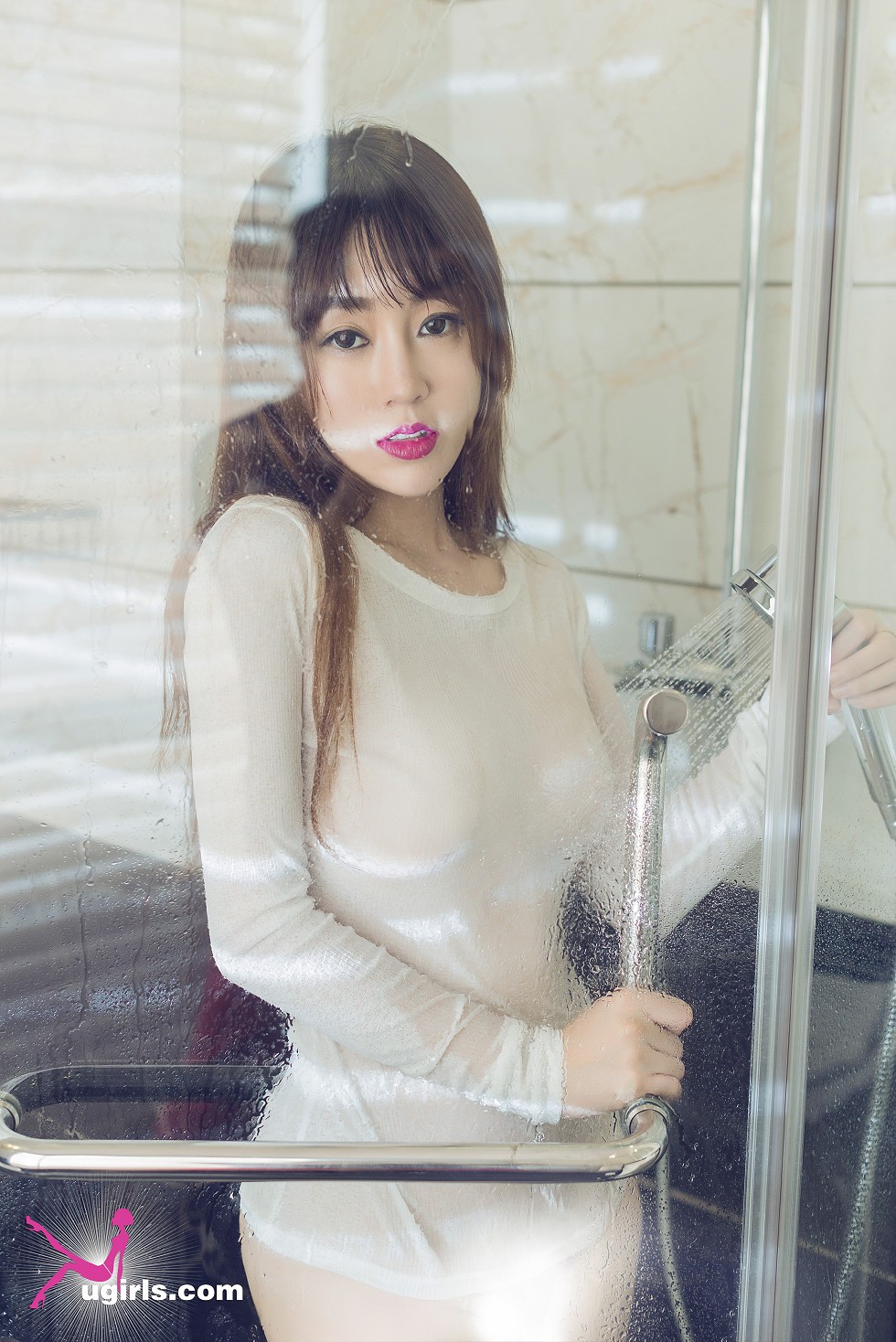 [Ugirls尤果网]E039_嫩模王语纯完美火辣身材日系风豪乳诱惑写真35P