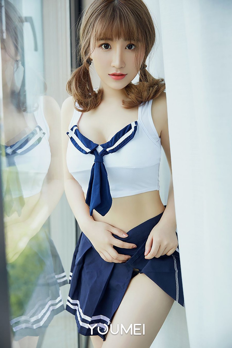 [YouMei尤美]Vol.066_嫩模绯月樱-Cherry性感学生制服撩裙露黑色丁字裤诱惑写真23P