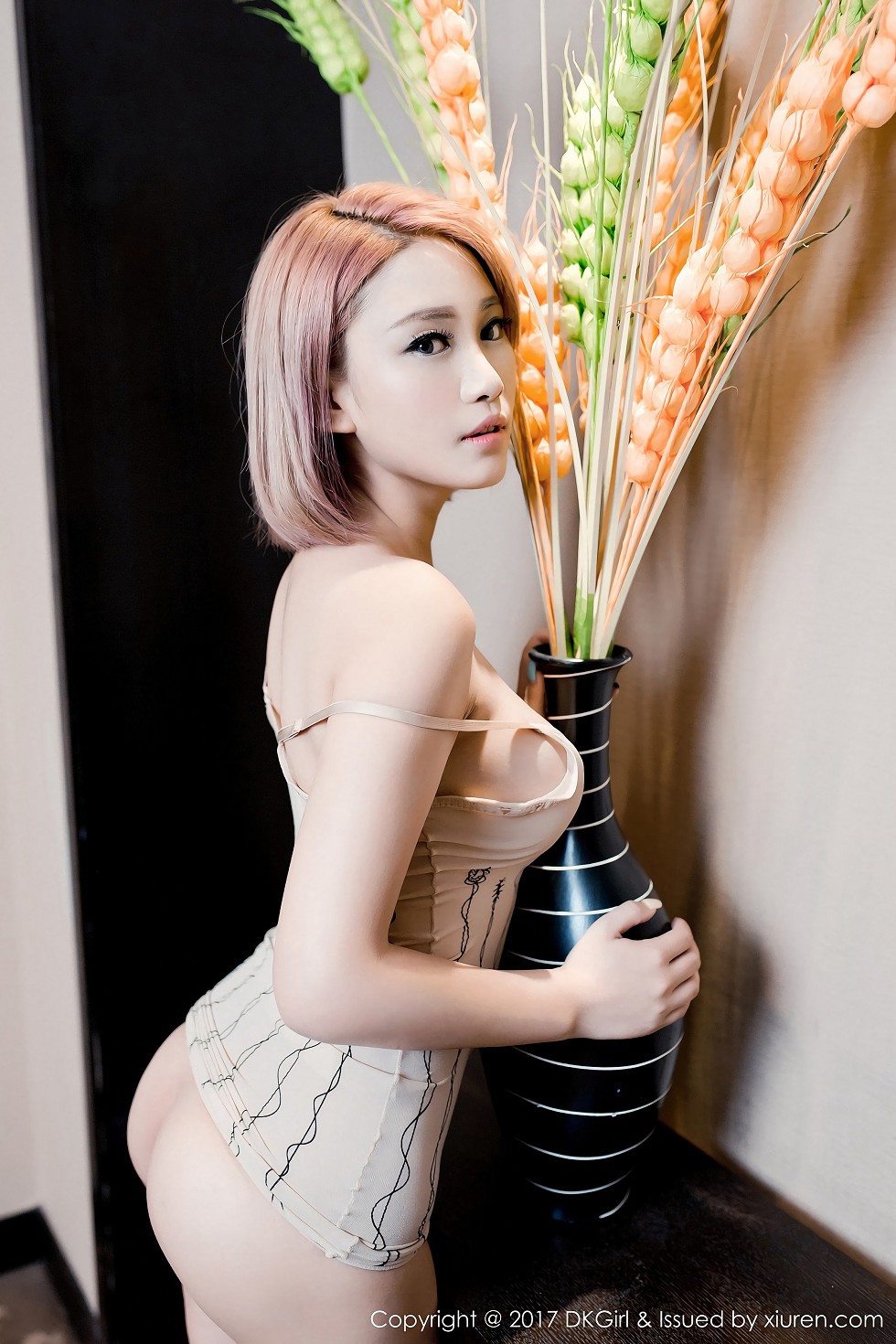 [DKGirl御女郎]Vol.045_美女萌宝儿BoA居家木桶泡泡浴大尺度露豪乳致命诱惑写真55P