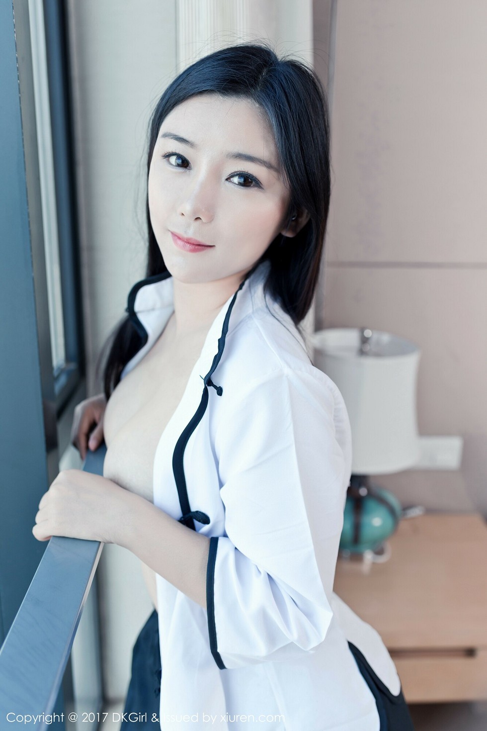 [DKGirl御女郎]Vol.052_高颜值健身美人媛美人肉色连体衣秀丰乳肥臀诱惑写真51P