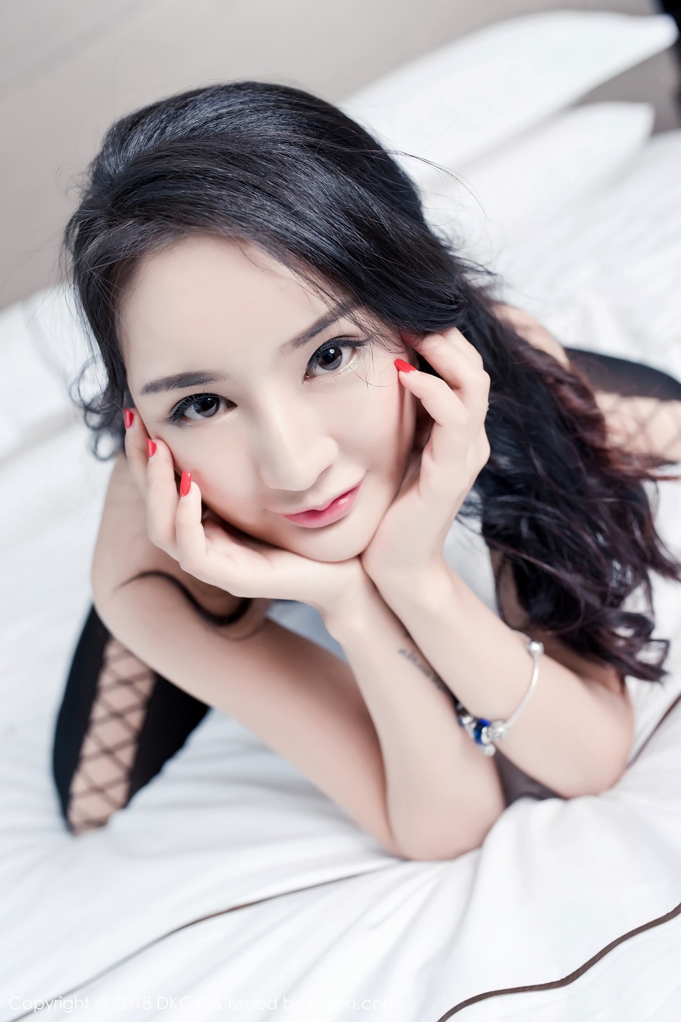 [DKGirl御女郎]Vol.056_高颜值美人梅哥黑色连体情趣衣透视秀豪乳翘臀完美诱惑写真52P