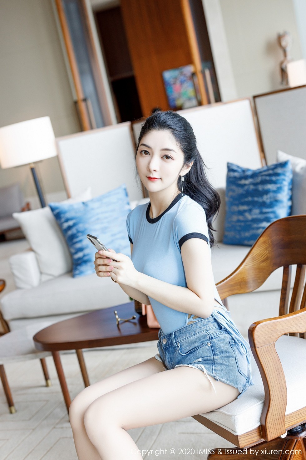[IMISS爱蜜社]Vol.489_嫩模Angela小热巴脱牛仔裤露高叉连体衣肉丝裤袜诱惑写真108P
