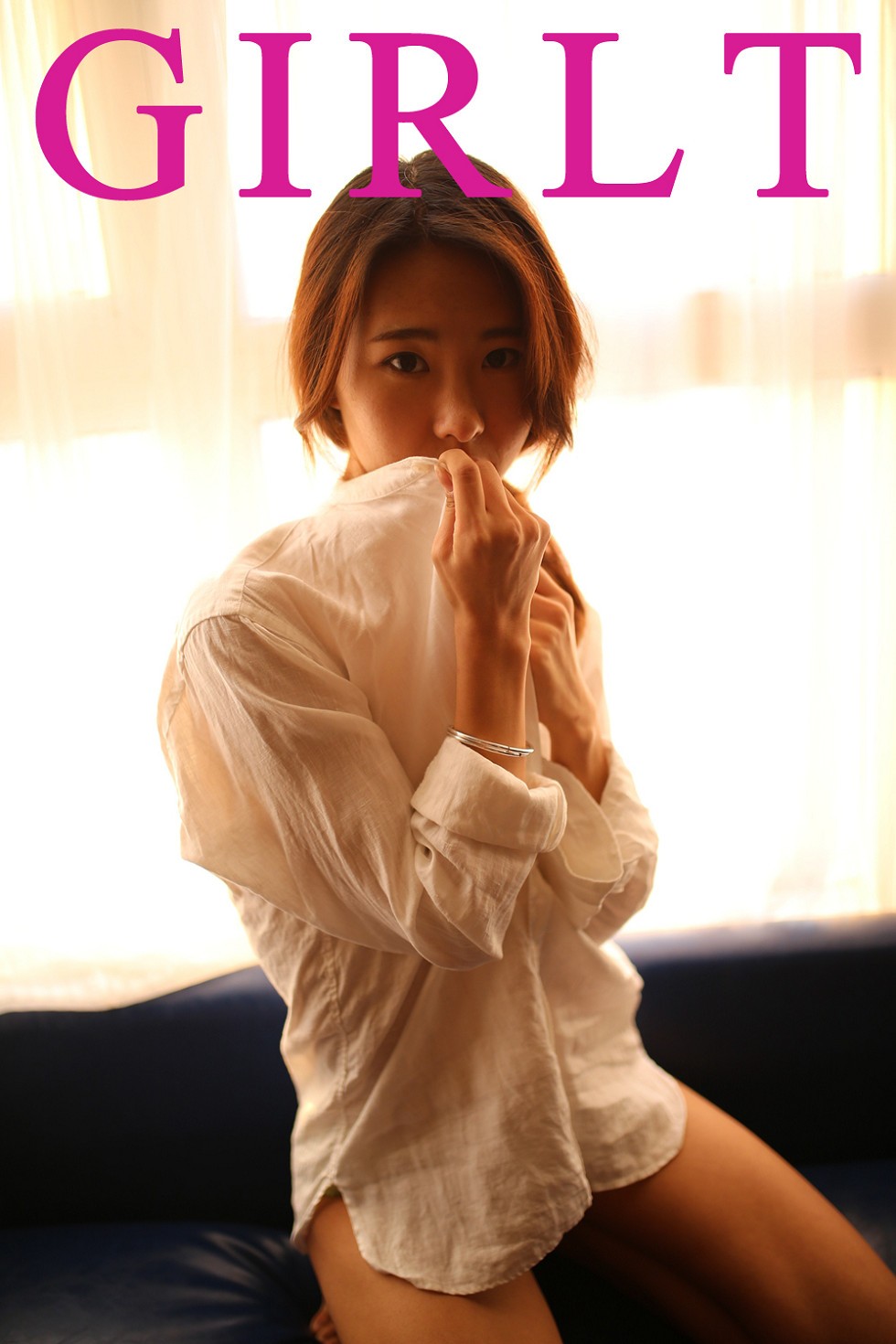 [GIRLT果团网]TG010_嫩模小南居家黑色制服+白色衬衣真空露美乳撩人诱惑写真50P