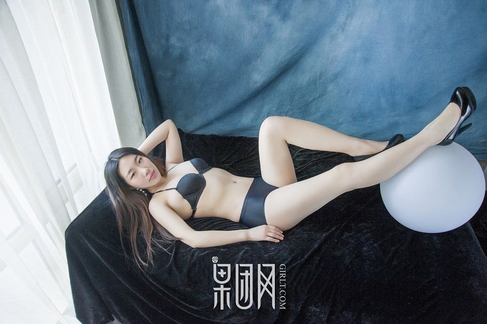 [GIRLT果团网]TG015_朦胧美人居家紫色薄纱缕空紫色内衣秀完美身材傲人美胸写真63P