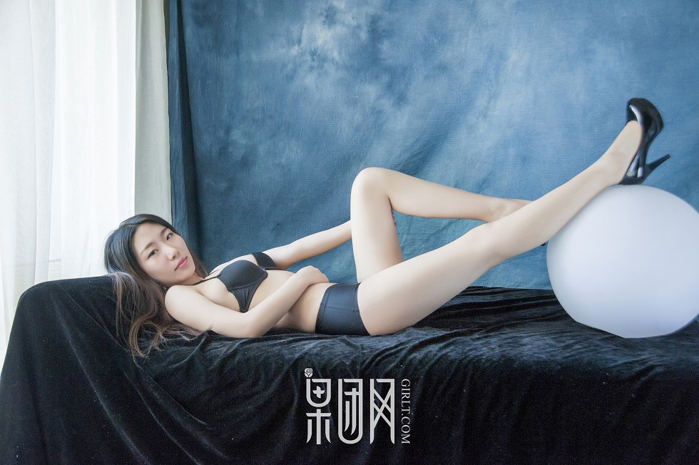 [GIRLT果团网]TG015_朦胧美人居家紫色薄纱缕空紫色内衣秀完美身材傲人美胸写真63P