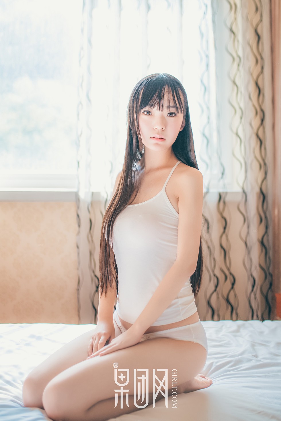 [GIRLT果团网]NO.034_似吉冈里帆少女嫩模居家私房白色内衣秀傲人美乳诱惑写真31P