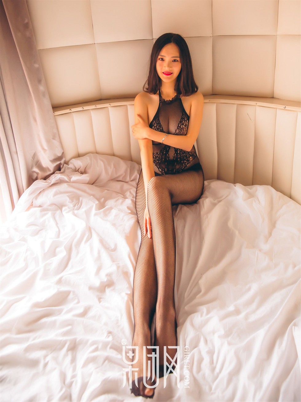 [GIRLT果团网]NO.035_嫩模皮蛋儿黑色蕾丝透视装全脱大尺度秀诱人胴体诱惑写真79P