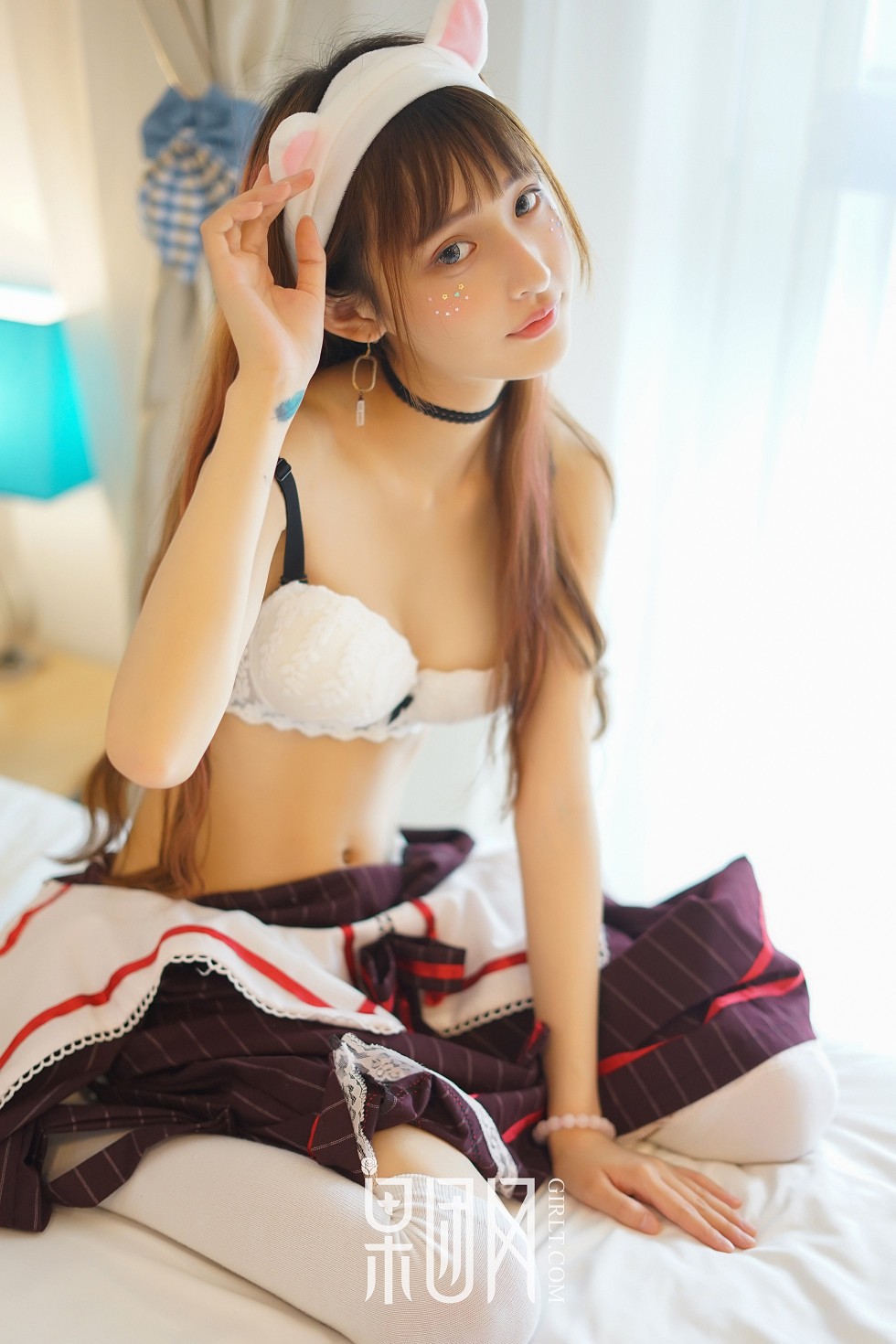 [GIRLT果团网]NO.036_嫩模little贝壳性感小狐狸居家粉嫩内衣系列甜美迷人写真55P