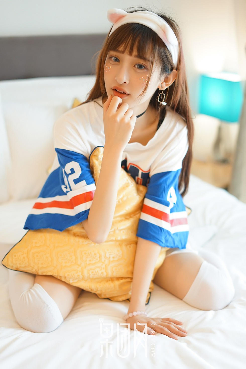 [GIRLT果团网]NO.036_嫩模little贝壳性感小狐狸居家粉嫩内衣系列甜美迷人写真55P
