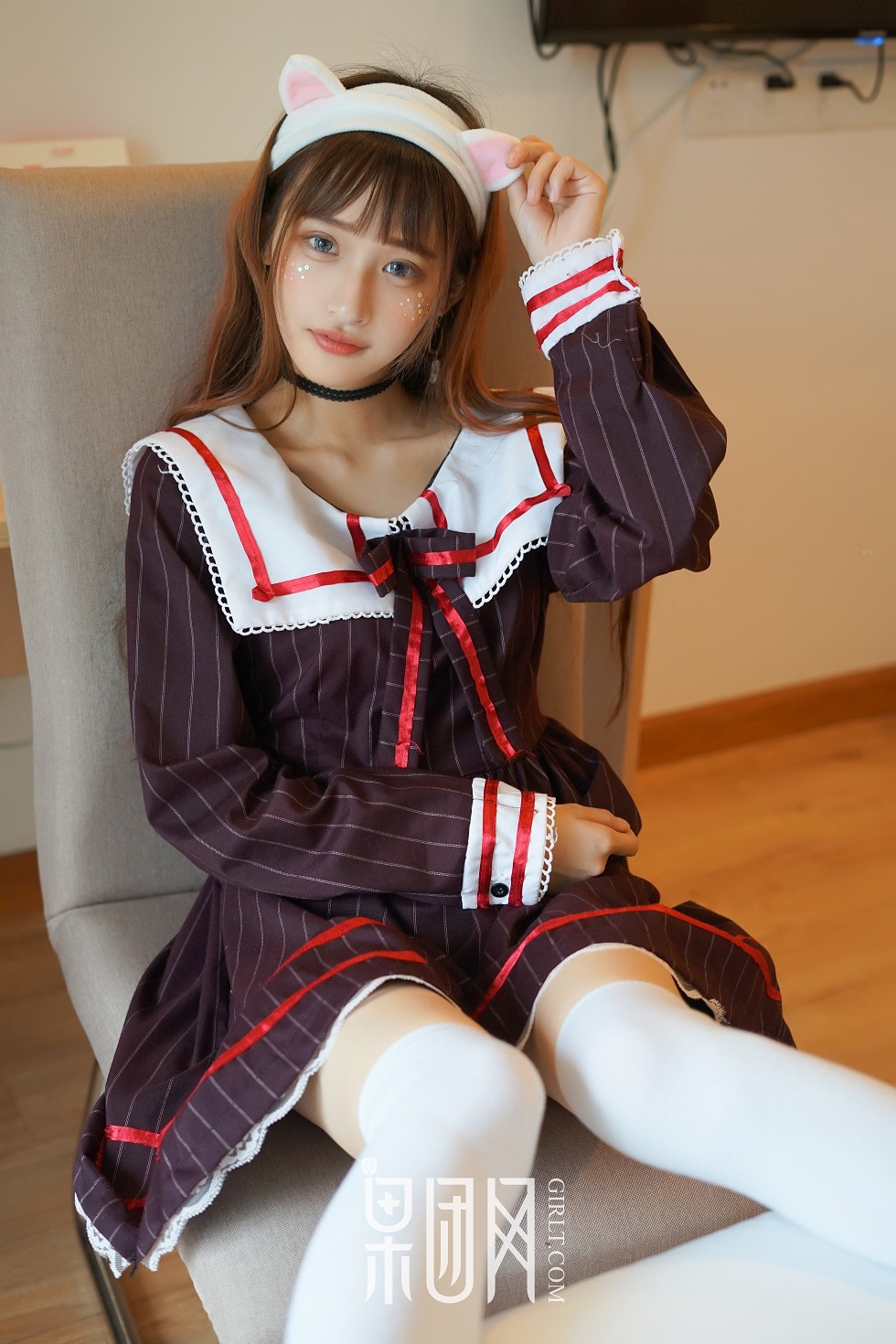 [GIRLT果团网]NO.036_嫩模little贝壳性感小狐狸居家粉嫩内衣系列甜美迷人写真55P