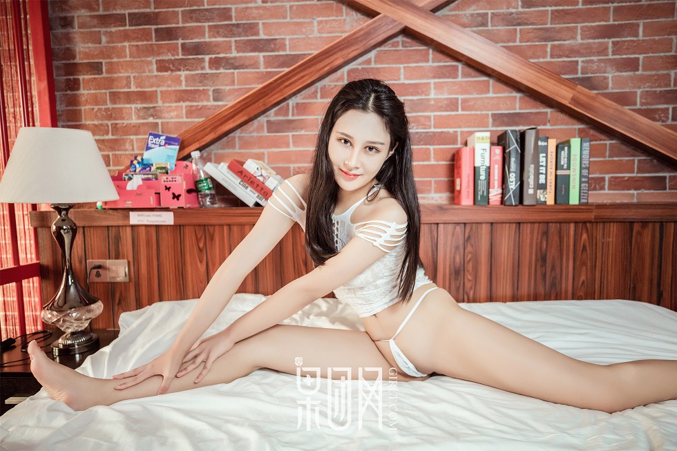 [GIRLT果团网]NO.038_乳神钟紫怡浴缸里大尺度全裸秀34D豪乳撩人姿势诱惑写真59P
