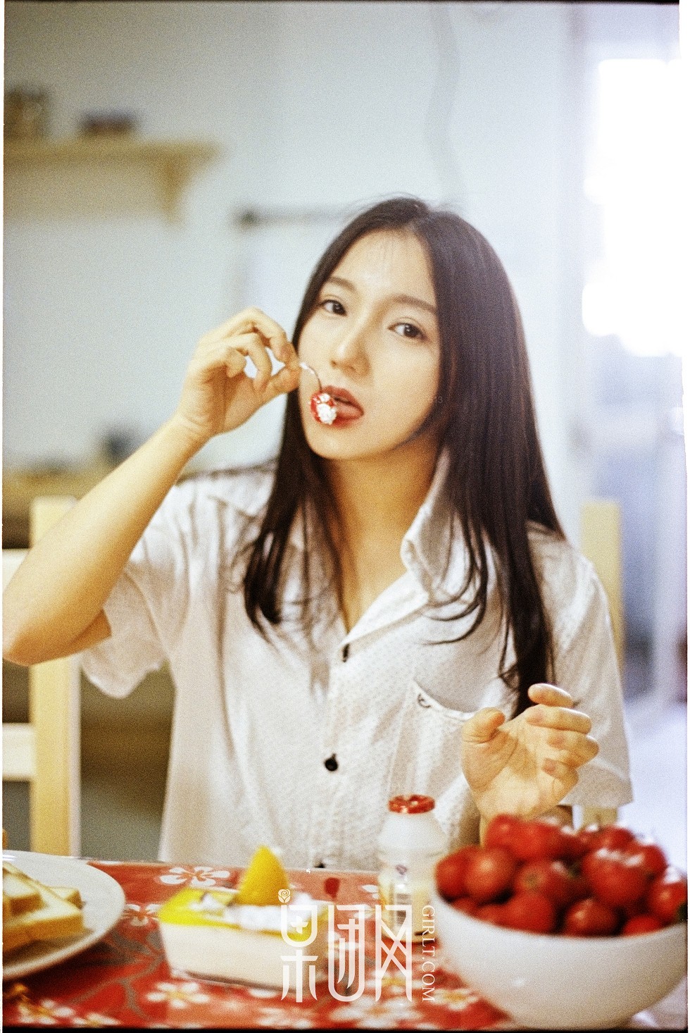 [GIRLT果团网]TG017_甜美女神范雅惠居家清爽白衬衣秀雪白肌肤性感可人写真67P
