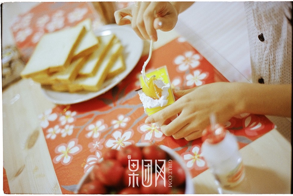 [GIRLT果团网]TG017_甜美女神范雅惠居家清爽白衬衣秀雪白肌肤性感可人写真67P