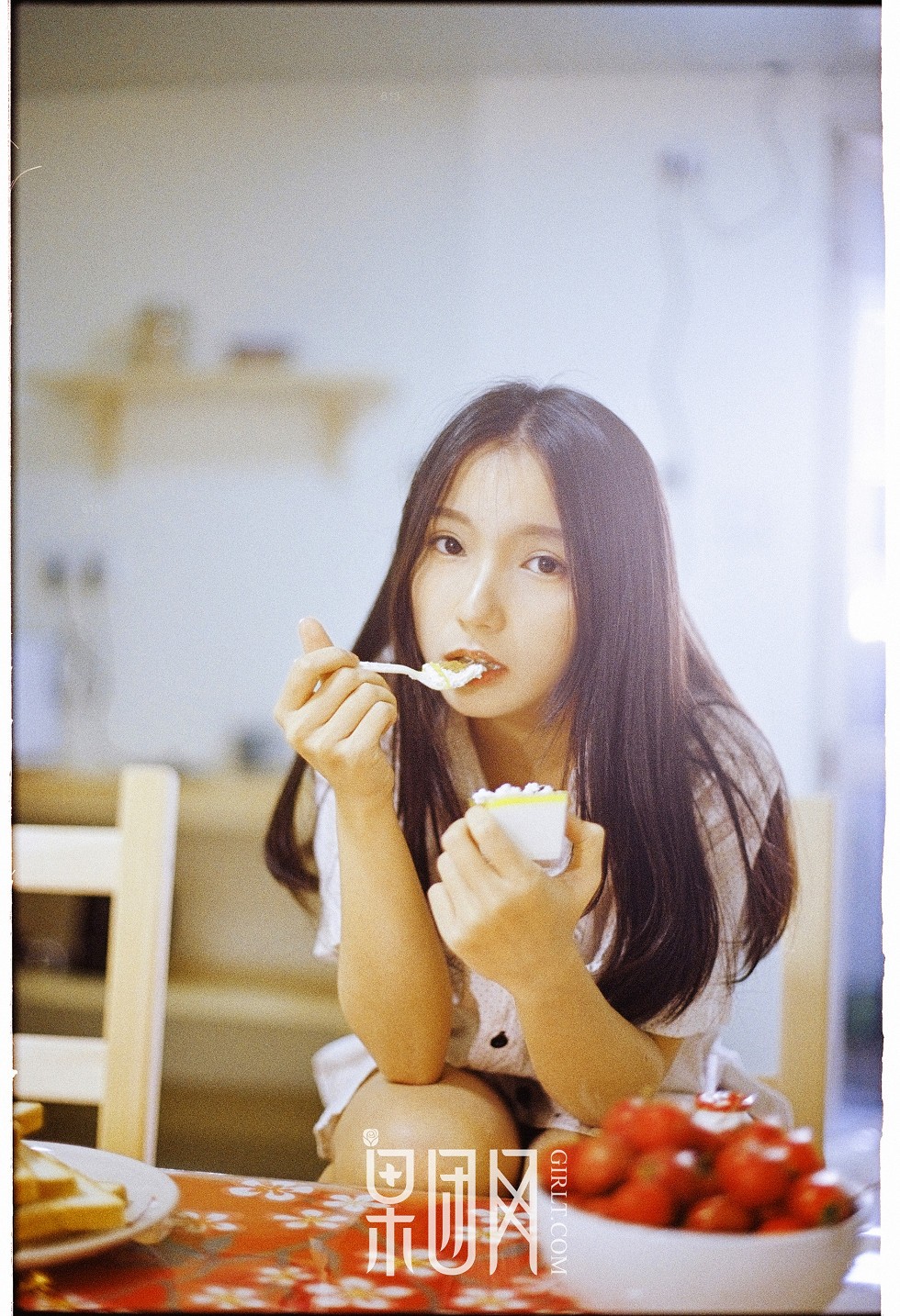 [GIRLT果团网]TG017_甜美女神范雅惠居家清爽白衬衣秀雪白肌肤性感可人写真67P
