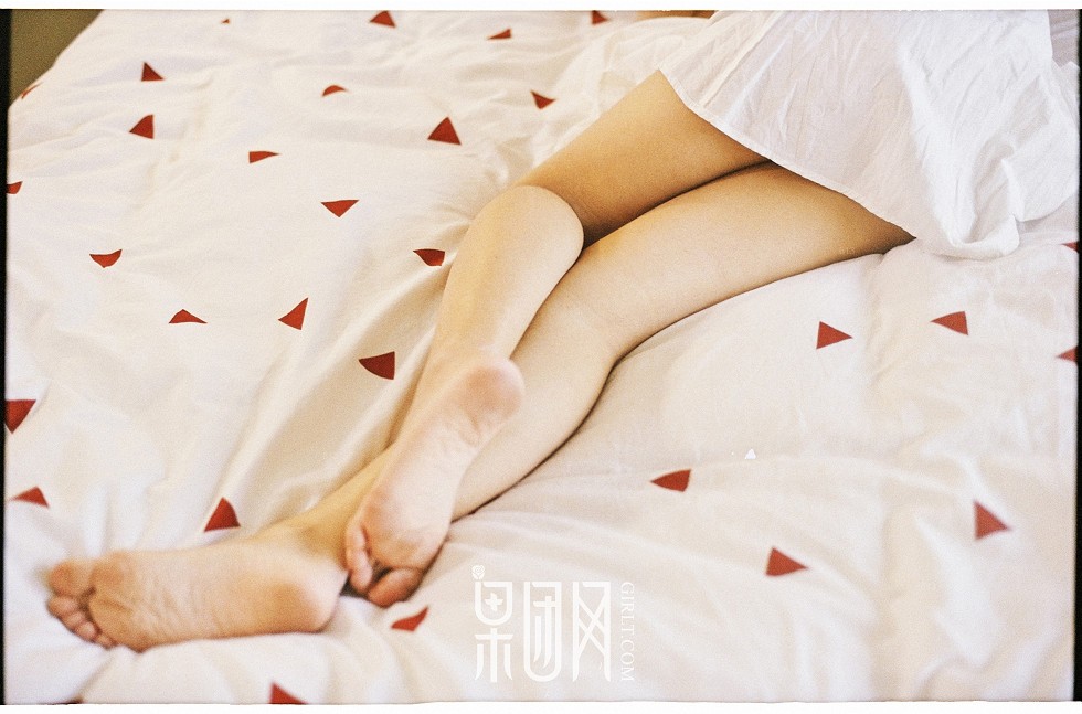 [GIRLT果团网]TG017_甜美女神范雅惠居家清爽白衬衣秀雪白肌肤性感可人写真67P