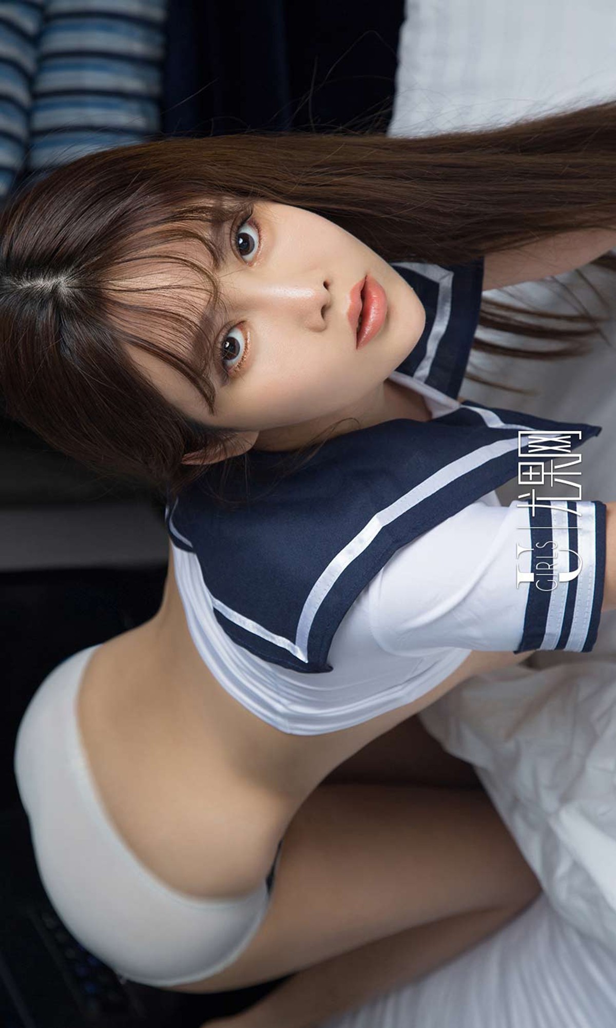 [Ugirls爱尤物]No.595_嫩模张欣娅浴缸里全裸上身手档白嫩豪乳撩人诱惑写真37P