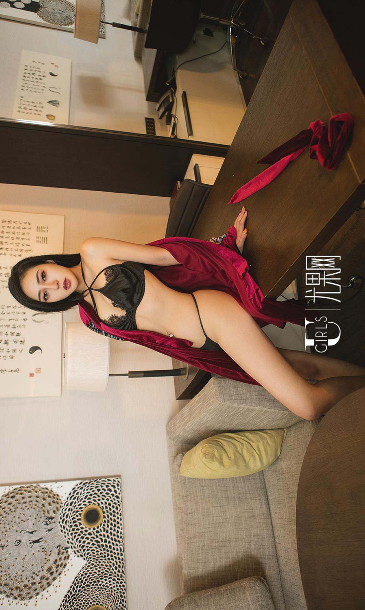 [Ugirls爱尤物]No.602_嫩模Lucky居家私房内衣系列秀傲人美胸完美身材诱惑写真40P
