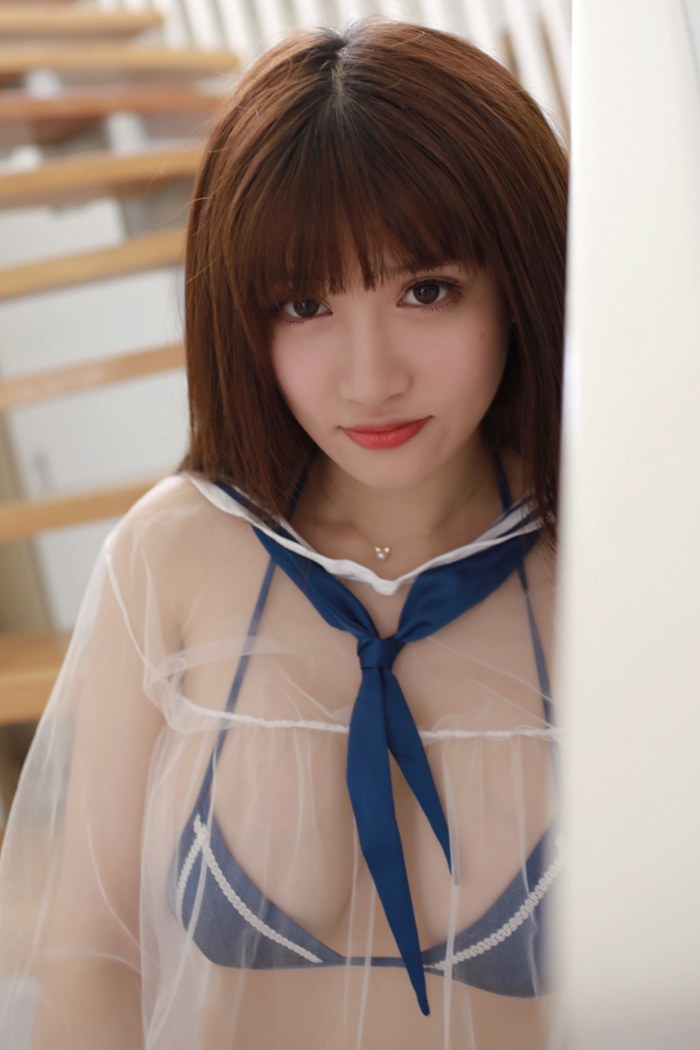 少妇娇萌萌透明薄纱尽显白嫩豪乳(图35)