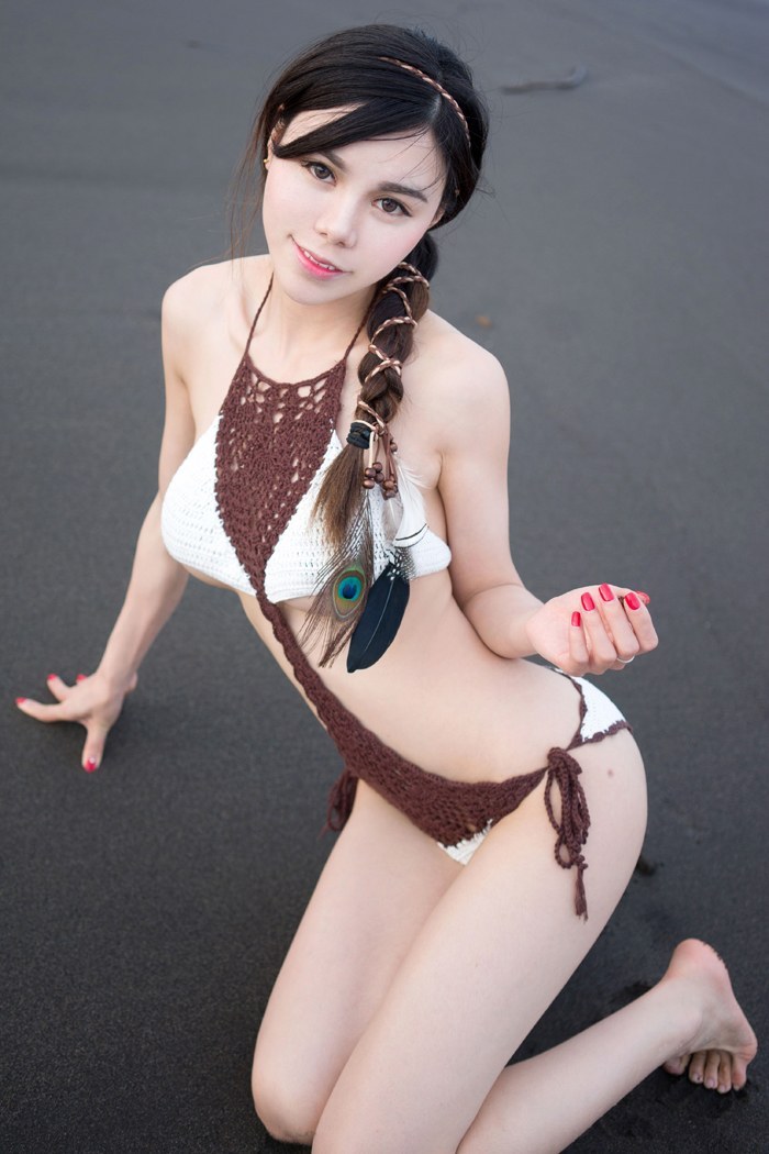娇艳少妇沈佳熹半遮美乳勾人眼球(图11)