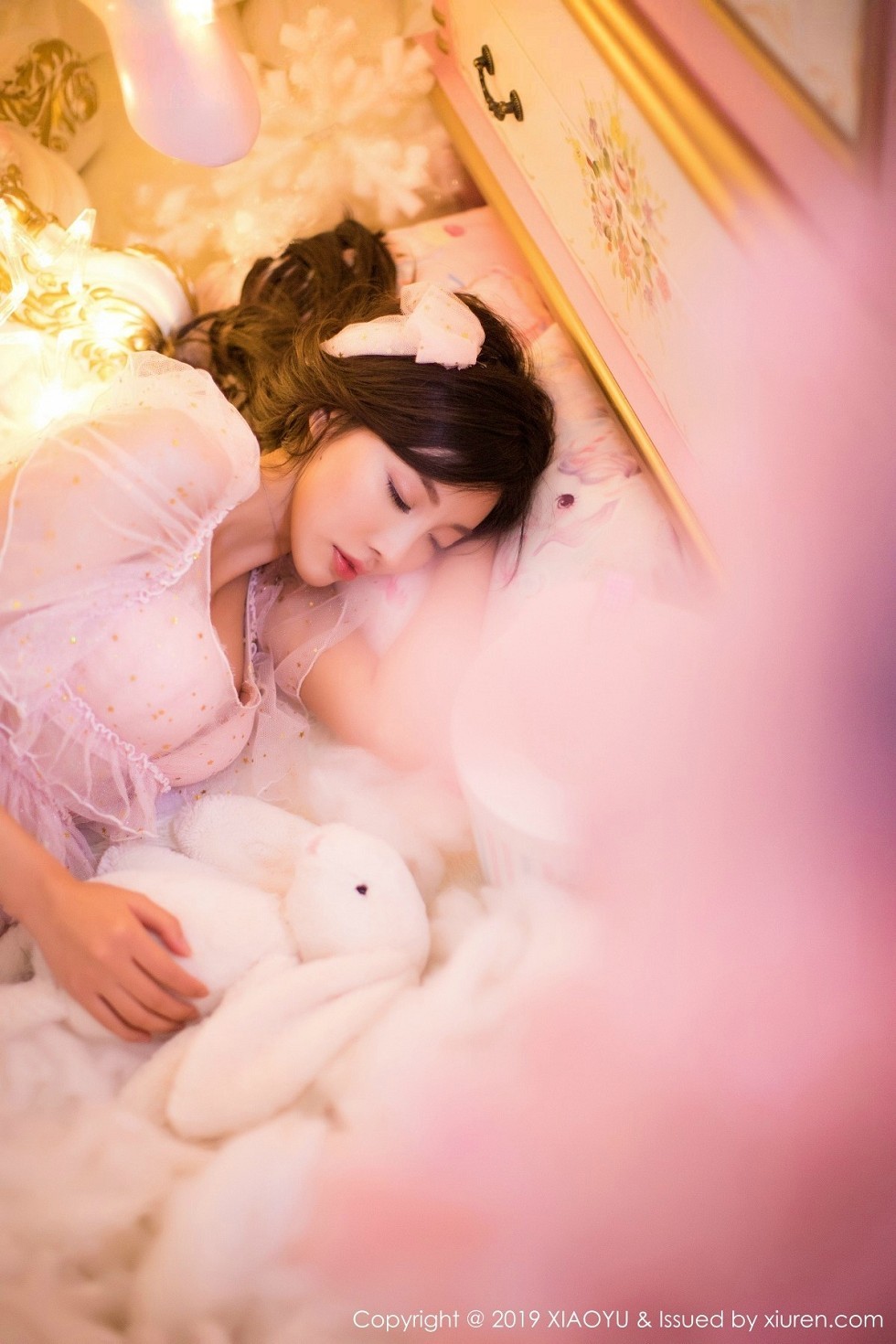 [XiaoYu画语界]Vol.059_女神杨晨晨sugar圣诞主题性感内衣秀火辣身材诱惑写真45P