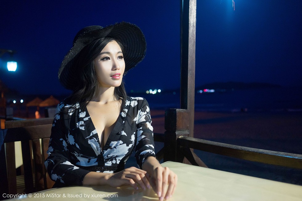 [MiStar魅妍社]Vol.027_嫩模Ashely丽丽三亚旅拍黑色情趣薄纱白嫩美乳诱惑60P