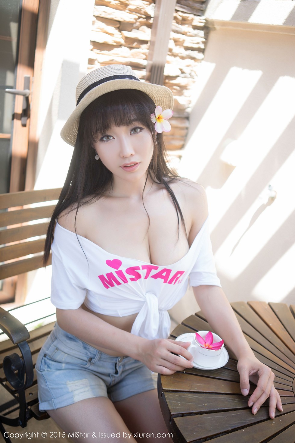 [MiStar魅妍社]Vol.027_嫩模Ashely丽丽三亚旅拍黑色情趣薄纱白嫩美乳诱惑60P