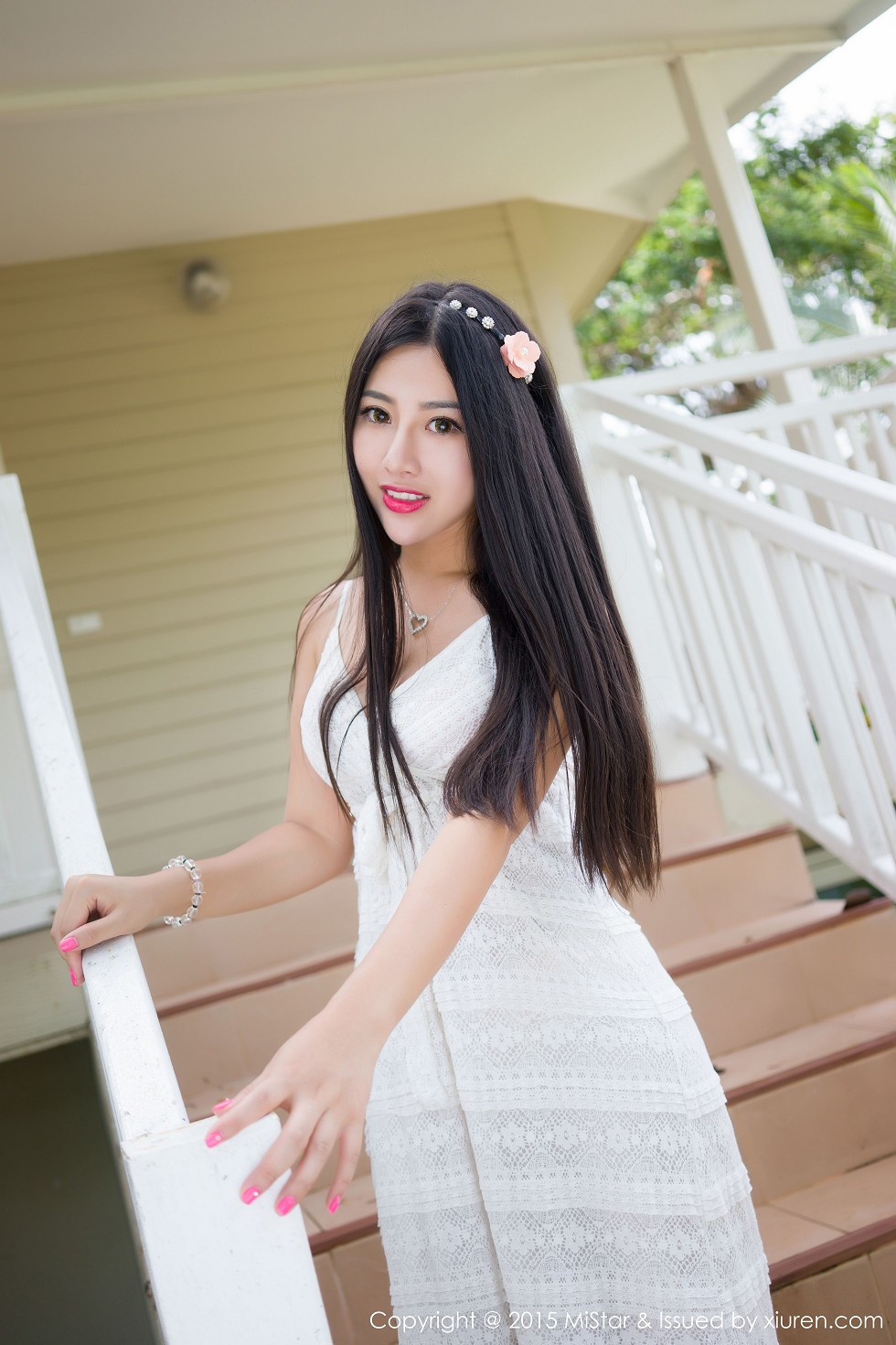 [MiStar魅妍社]Vol.041_嫩模嘉嘉Tiffany普吉岛旅拍完美身材性感红唇写真50P
