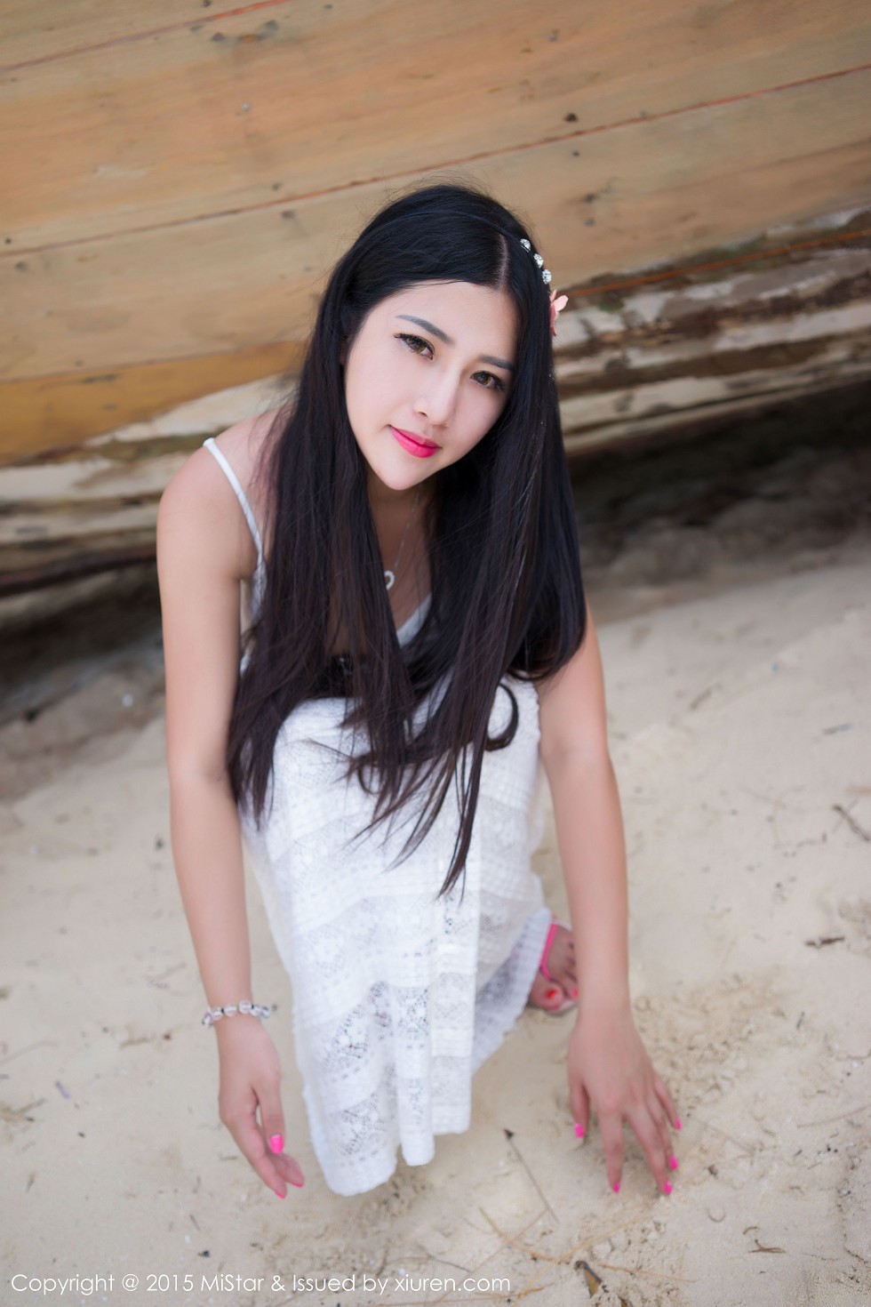 [MiStar魅妍社]Vol.041_嫩模嘉嘉Tiffany普吉岛旅拍完美身材性感红唇写真50P
