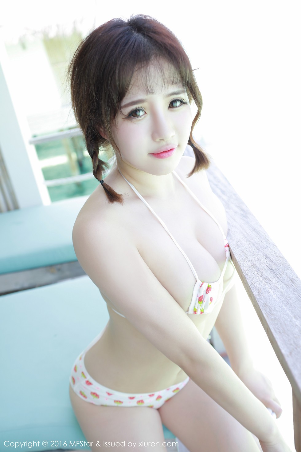 [MFStar模范学院]Vol.049_嫩模徐cake马尔代夫旅拍蓝色透视情趣睡衣完美诱惑51P