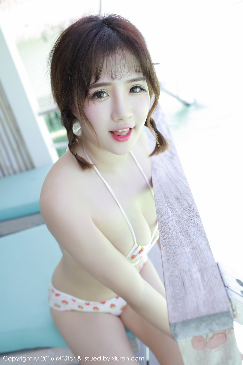 [MFStar模范学院]Vol.049_嫩模徐cake马尔代夫旅拍蓝色透视情趣睡衣完美诱惑51P