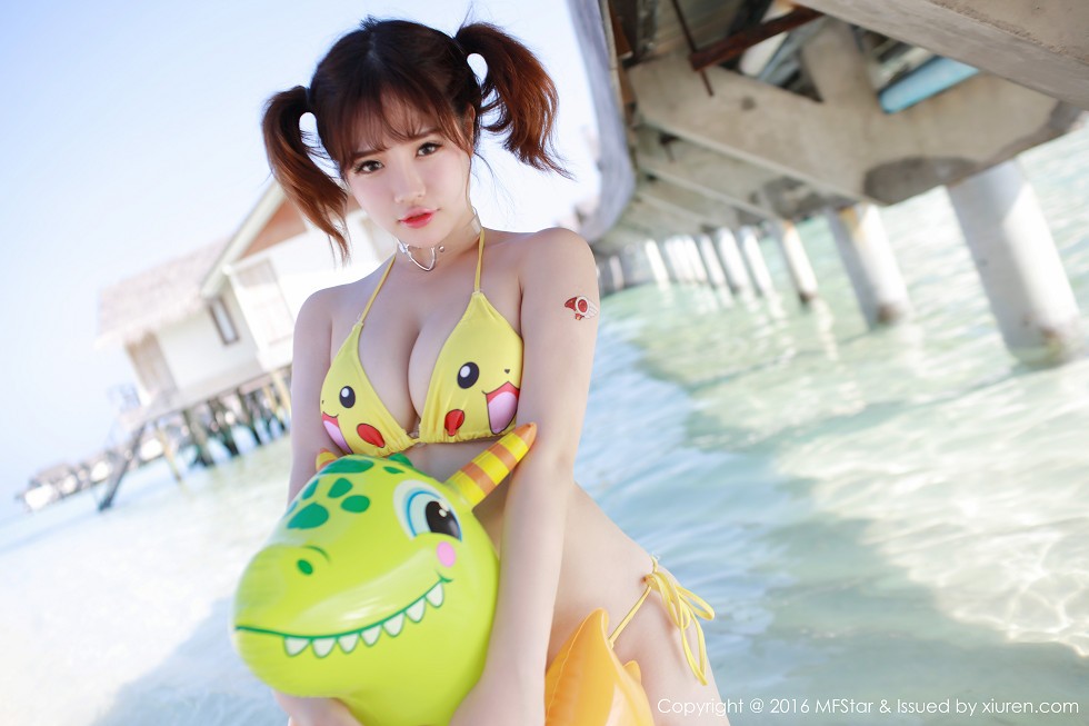 [MFStar模范学院]Vol.056_嫩模徐cake马尔代夫旅拍运动风内衣秀白嫩豪乳写真52P