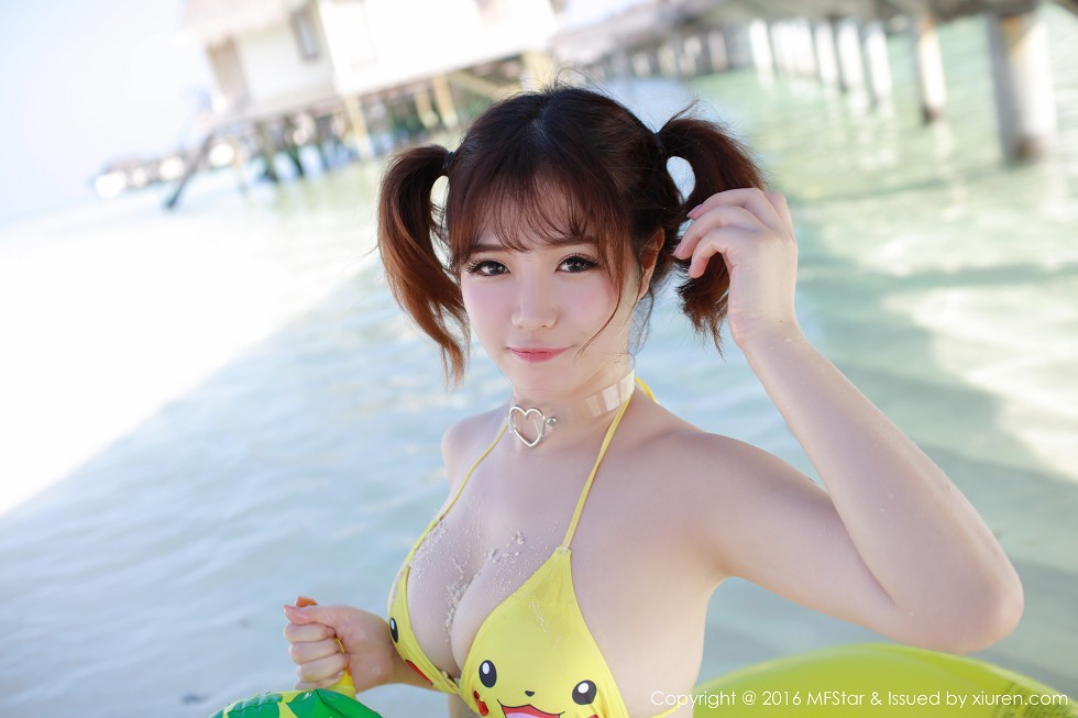 [MFStar模范学院]Vol.056_嫩模徐cake马尔代夫旅拍运动风内衣秀白嫩豪乳写真52P