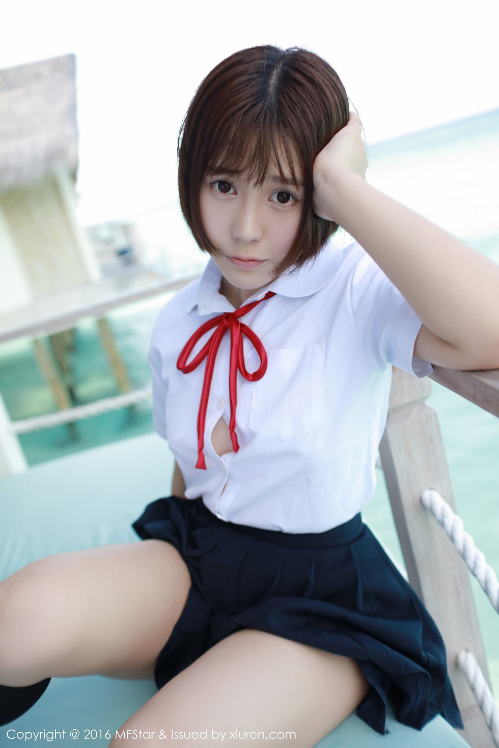 [MFStar模范学院]Vol.057_Evelyn艾莉马尔代夫旅拍性感比基尼白嫩肌肤写真53P