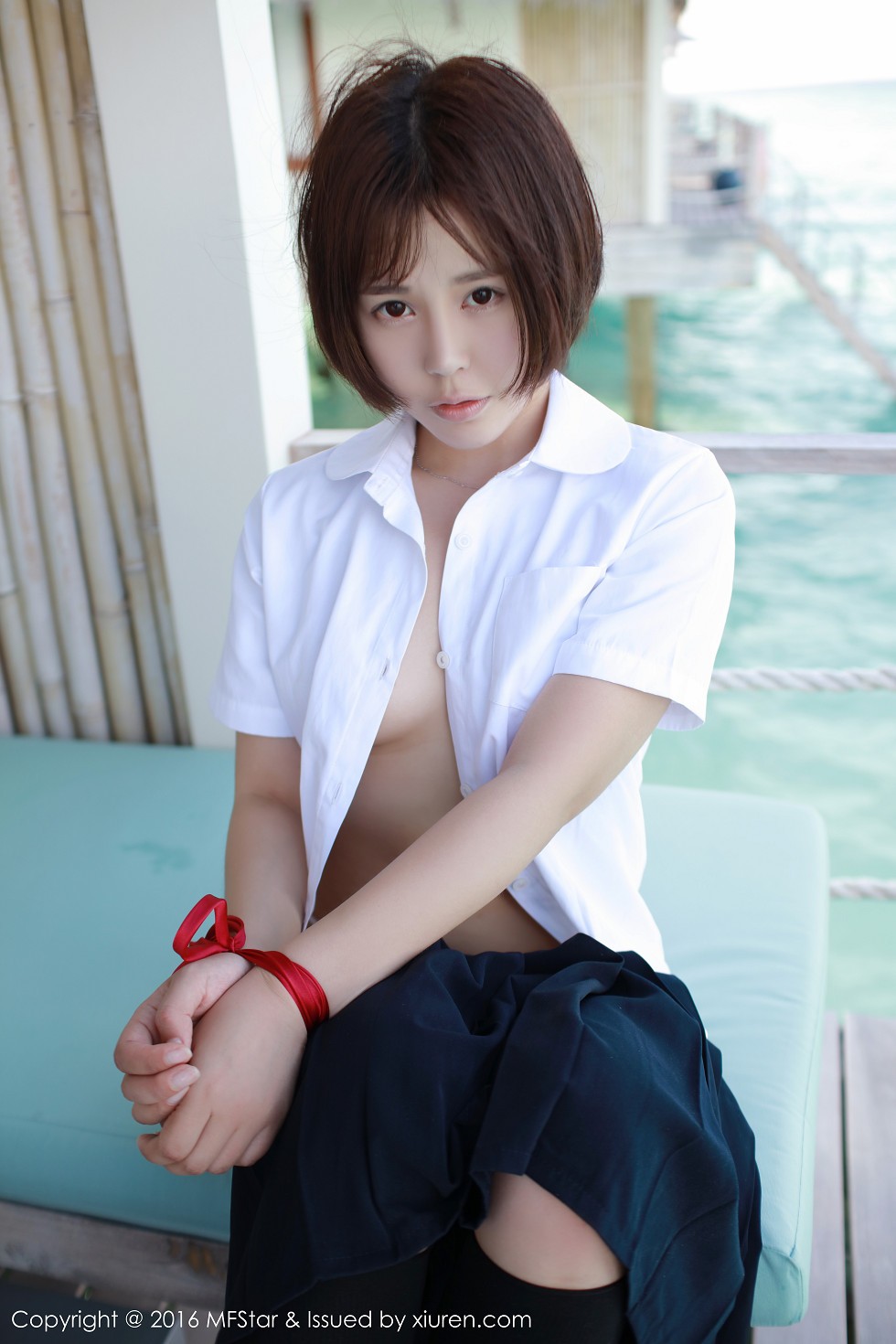 [MFStar模范学院]Vol.057_Evelyn艾莉马尔代夫旅拍性感比基尼白嫩肌肤写真53P