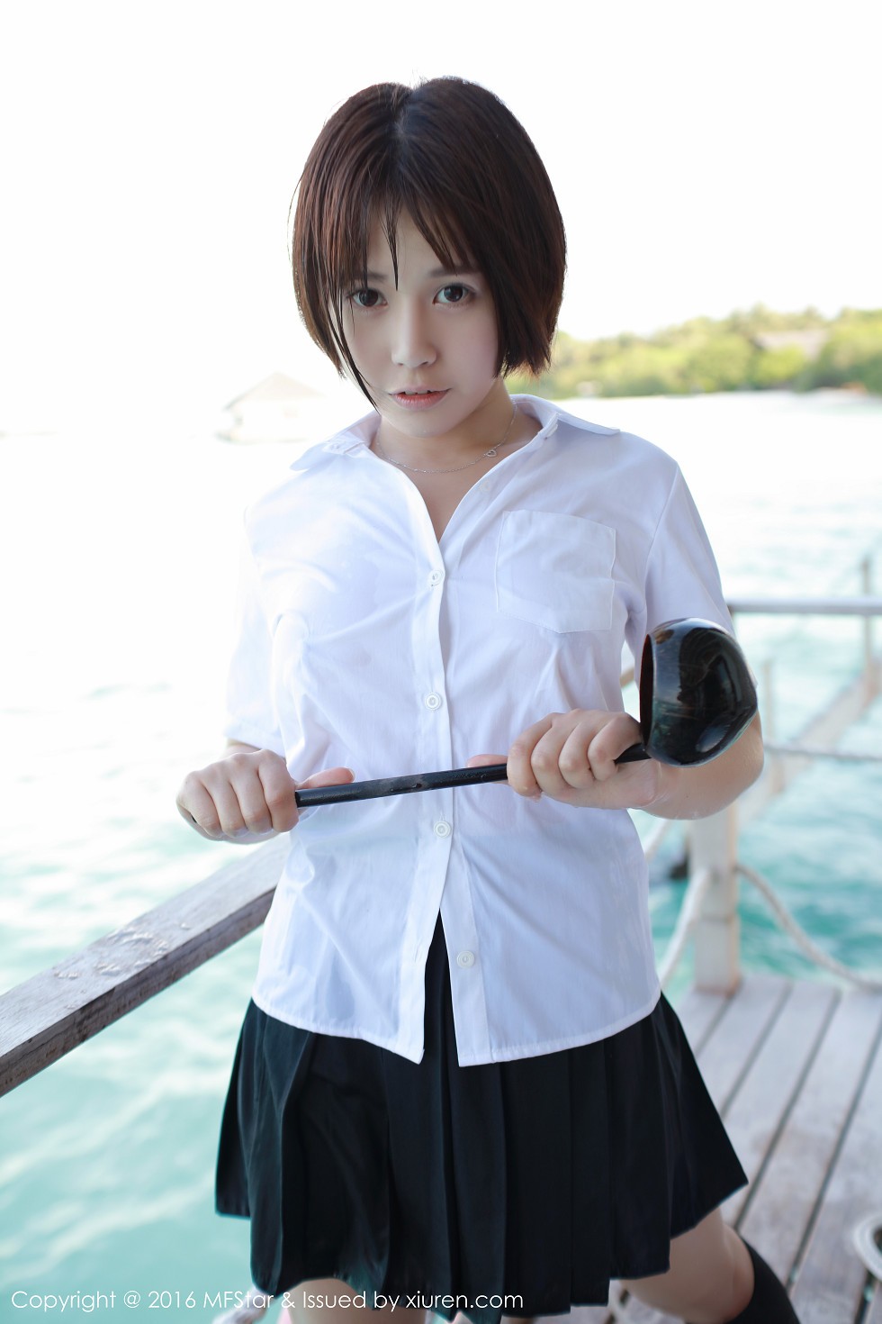 [MFStar模范学院]Vol.057_Evelyn艾莉马尔代夫旅拍性感比基尼白嫩肌肤写真53P