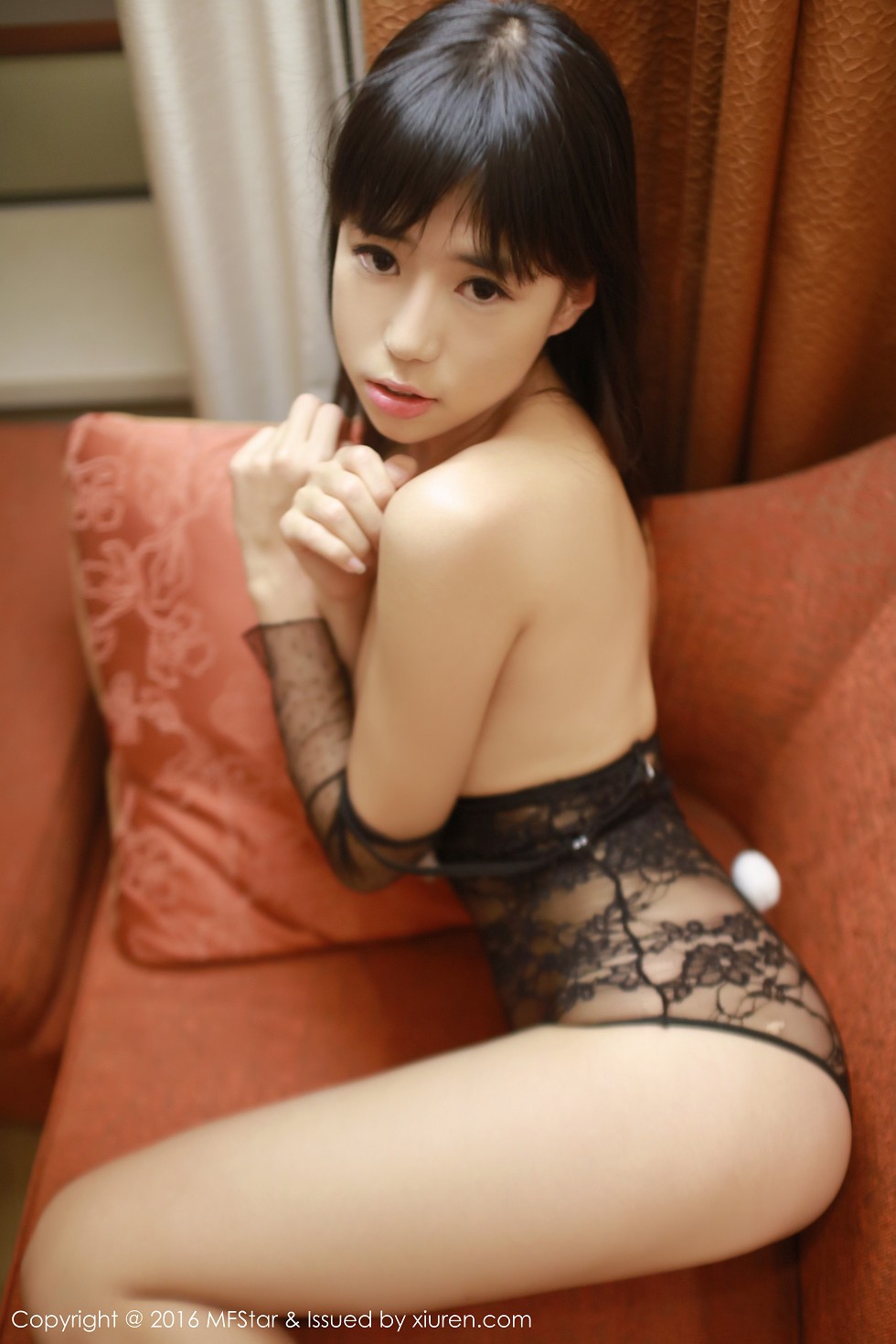[MFStar模范学院]Vol.058_嫩模Ellie艾栗栗居家黑色蕾丝内衣大尺度露乳写真55P
