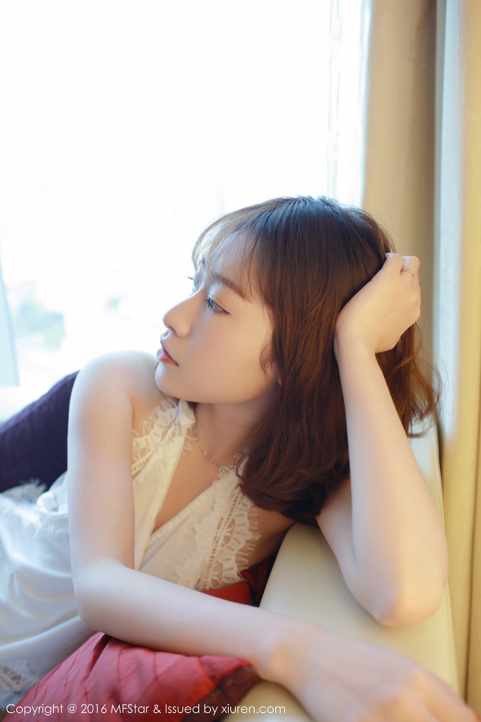 [MFStar模范学院]Vol.066_嫩模陈思雨Mango居家私房内衣诱人美乳性感翘臀写真50P