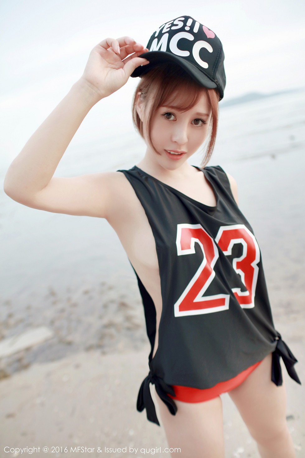 [MFStar模范学院]Vol.067_嫩模Evelyn艾莉心愿旅拍性感内衣蕾丝网袜诱惑写真50P