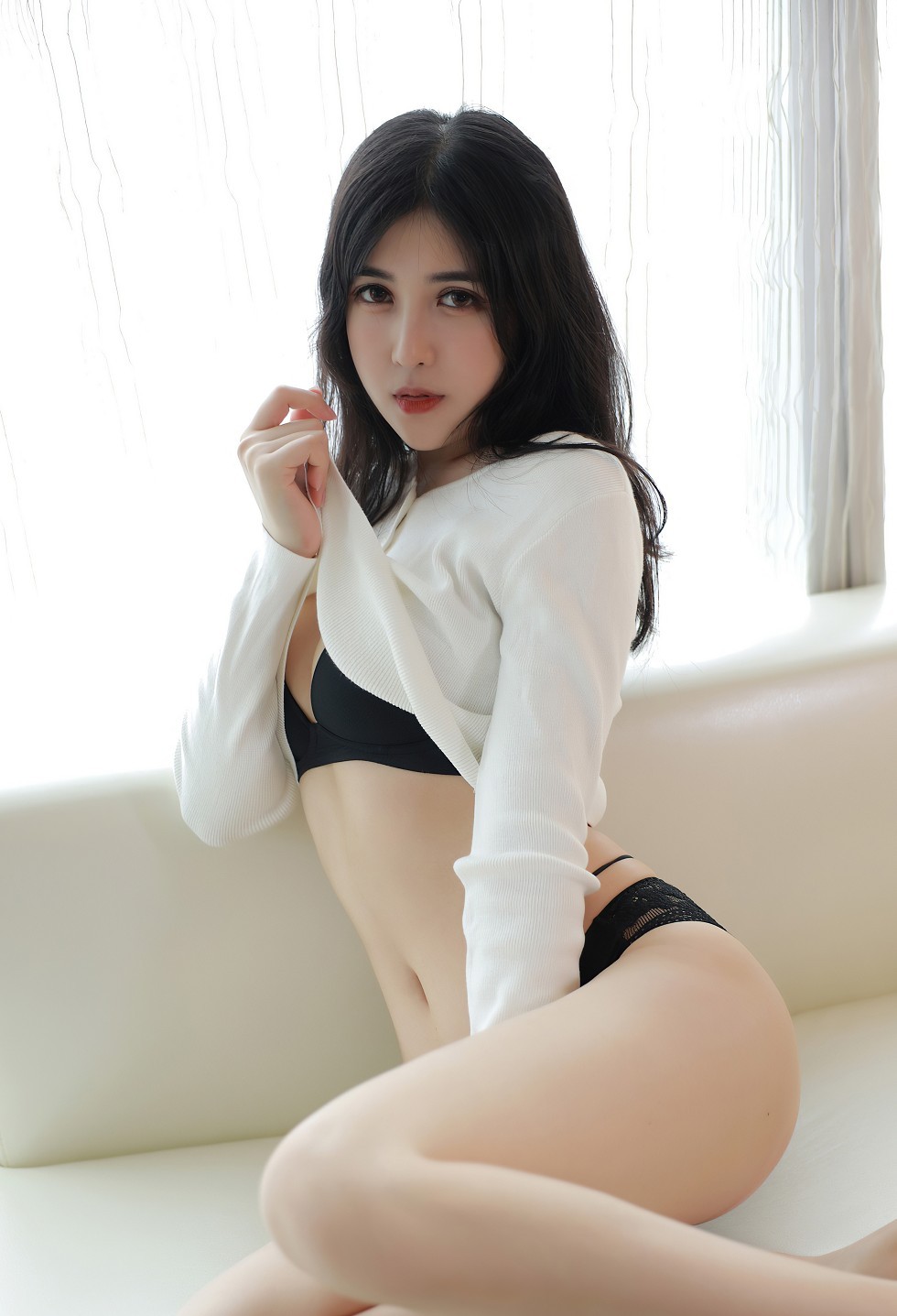 [MFStar模范学院]Vol.368_嫩模韩静安私房性感黑色内衣半脱秀火辣身材撩人诱惑写真51P