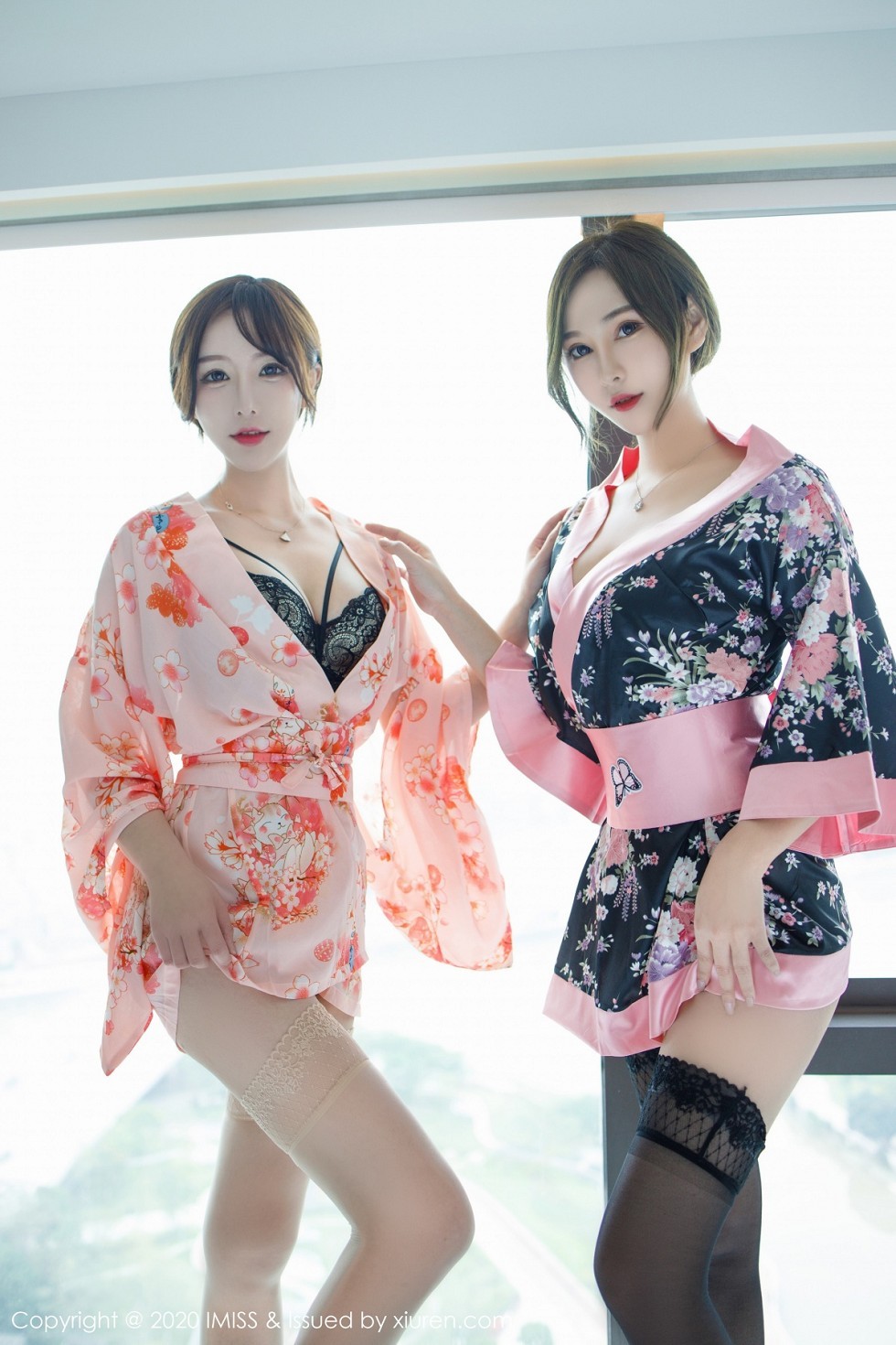 [IMISS爱蜜社]Vol.493_丽质模特Lavinia肉肉＆LindaLinda私房性感内衣完美诱惑写真73P
