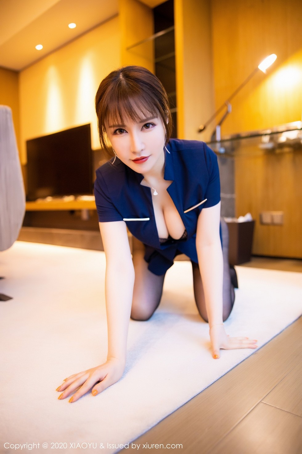 [XiaoYu画语界]Vol.350_嫩模夏小雅私房职业制服配无内黑丝裤袜秀翘臀美腿诱惑写真66P