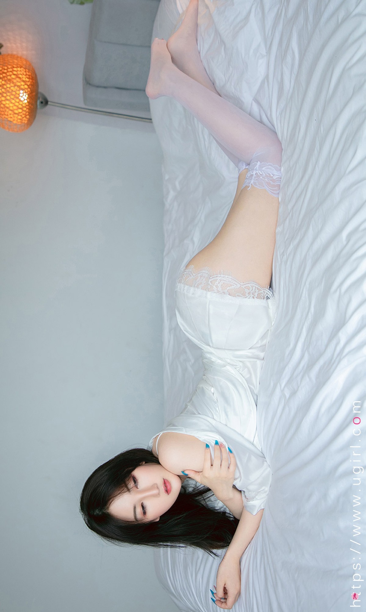 [Ugirls爱尤物]No.1914_嫩模悠悠私房性感情趣内衣配白色蕾丝袜秀火辣身材诱惑写真35P