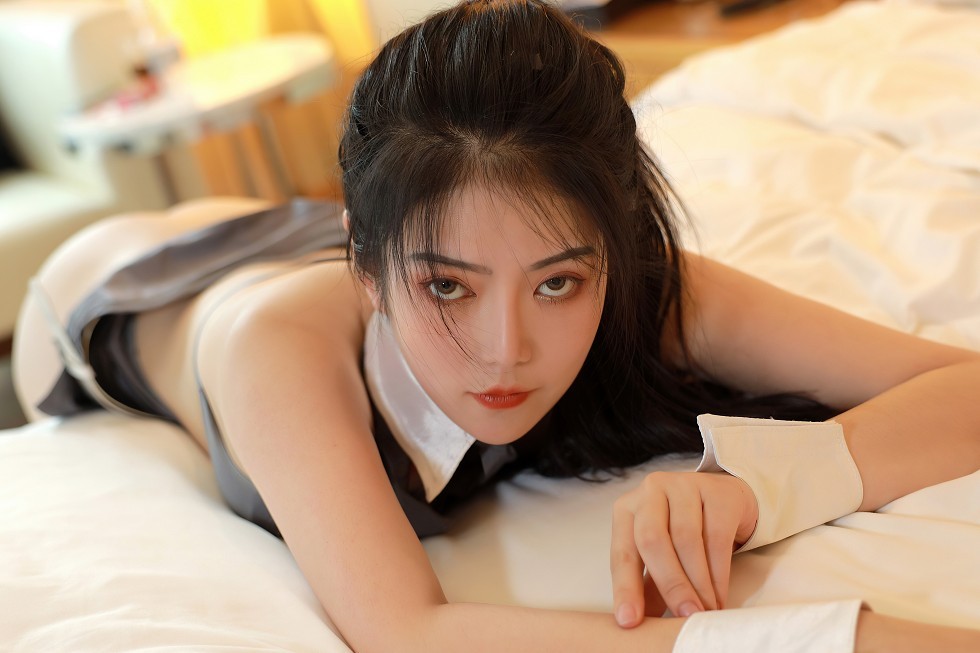 [MFStar模范学院]Vol.376_嫩模南晓梦私房性感套装配蕾丝内裤秀丰满身材诱惑写真41P