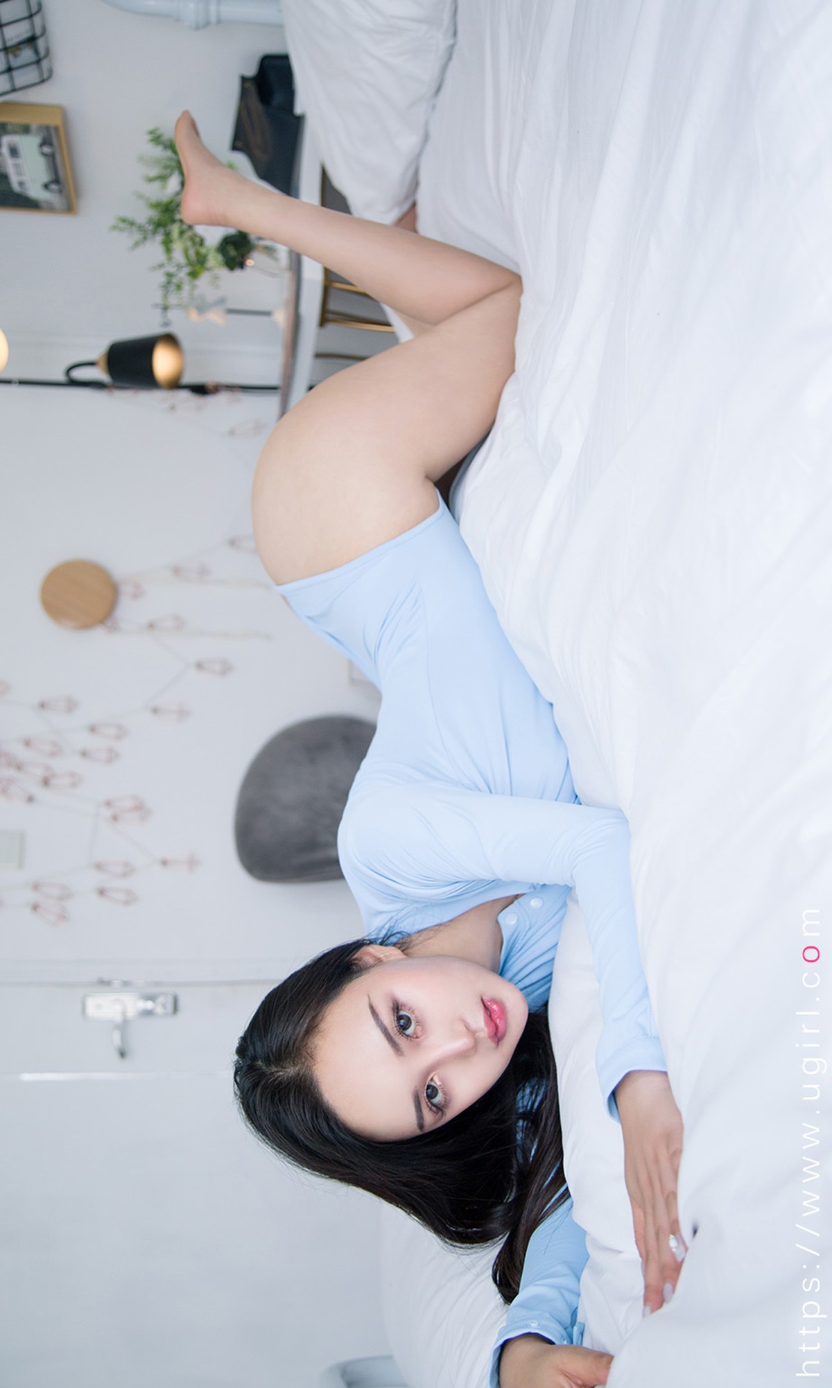 [Ugirls爱尤物]No.1917_嫩模杨筱敏私房淡蓝色高叉连体衣半露豪乳撩人诱惑写真35P